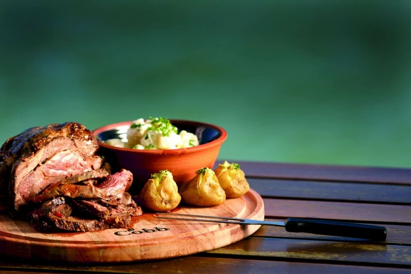 Cobb Pro Compact Houtskoolbarbecue - Zwart 6 Cobb Pro Compact Houtskoolbarbecue - Zwart - Afbeelding 4