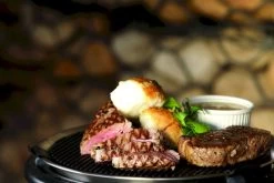 Cobb Pro Houtskoolbarbecue - Zwart -Winkel Voor Kampeerartikelen Voor Buiten 1267 1900 250y8468 1