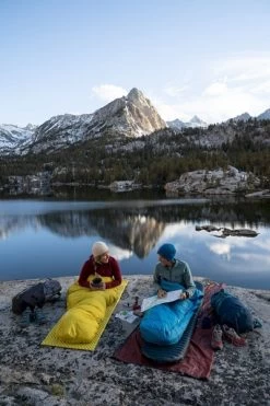 Therm-A-Rest Space Cowboy L Mummymodel Slaapzak -Winkel Voor Kampeerartikelen Voor Buiten 1900 1267 2022 thermarest sierranevada california patitucci 0220