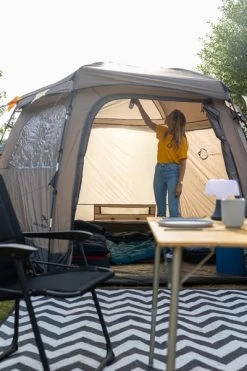 Easy Camp Moonlight Yurt 6 Familietent - 6 Persoons 26 Easy Camp Moonlight Yurt 6 Familietent - 6 Persoons -Winkel Voor Kampeerartikelen Voor Buiten easy camp moonlight yurt 6 familietent 9